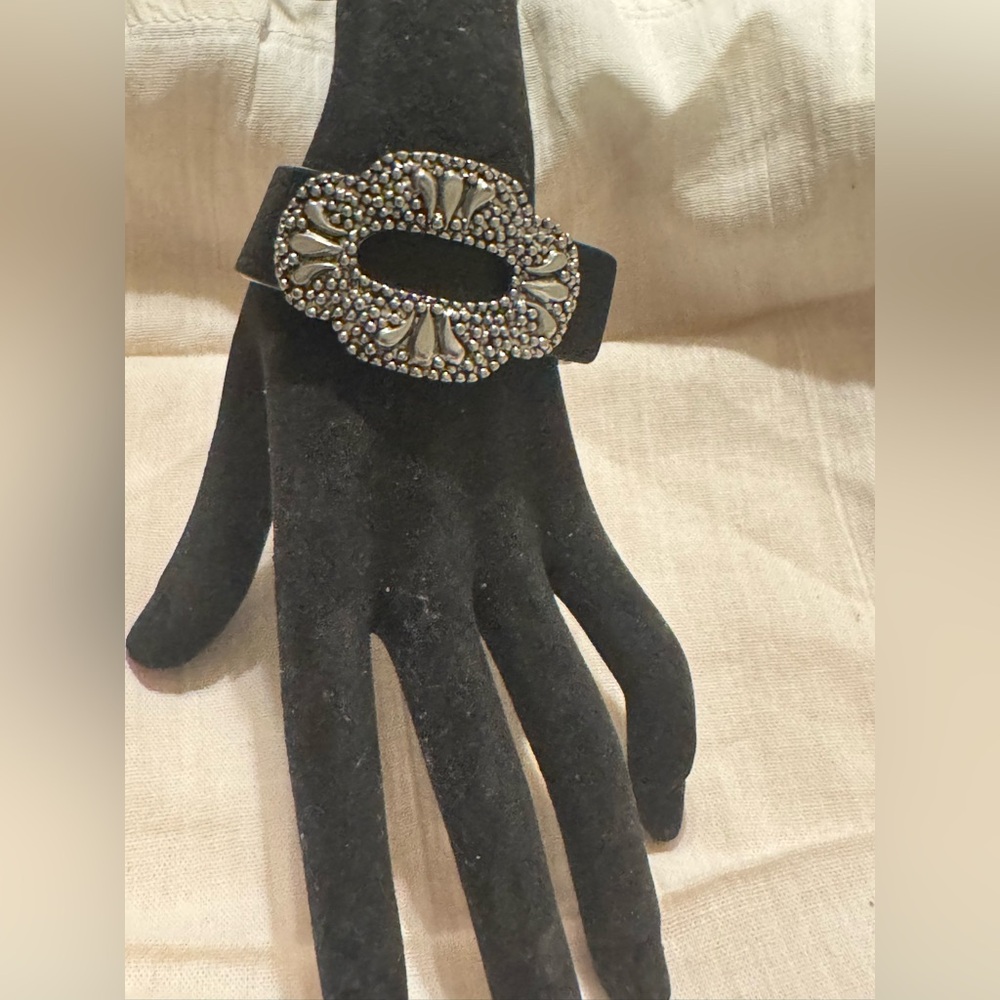 VINTAGE CUFF BRACELET Antique Finish